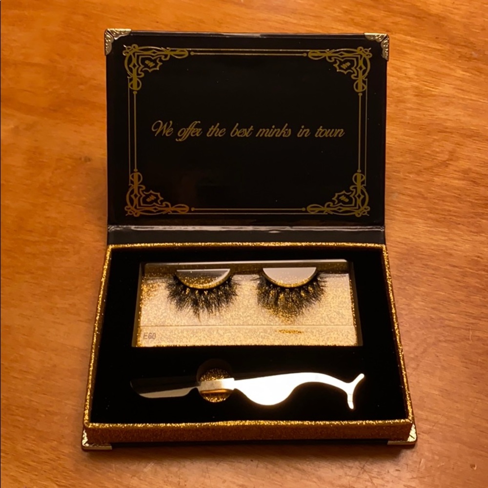 Layahj25 Lashes~100% Mink Lashes